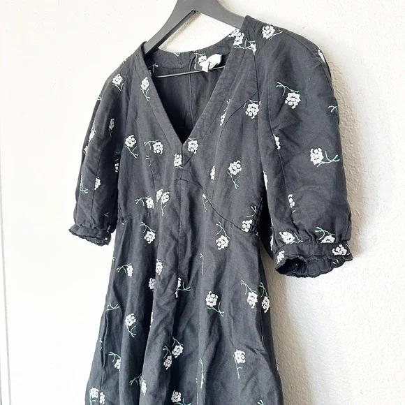 Tuckernuck Serena Mini Dress Black Embroidered Floral Linen‎ Blend Size XS - Picture 3 of 9